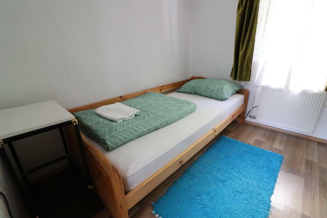 Guesthouse Veles 斯洛文斯卡比斯特里卡 外观 照片