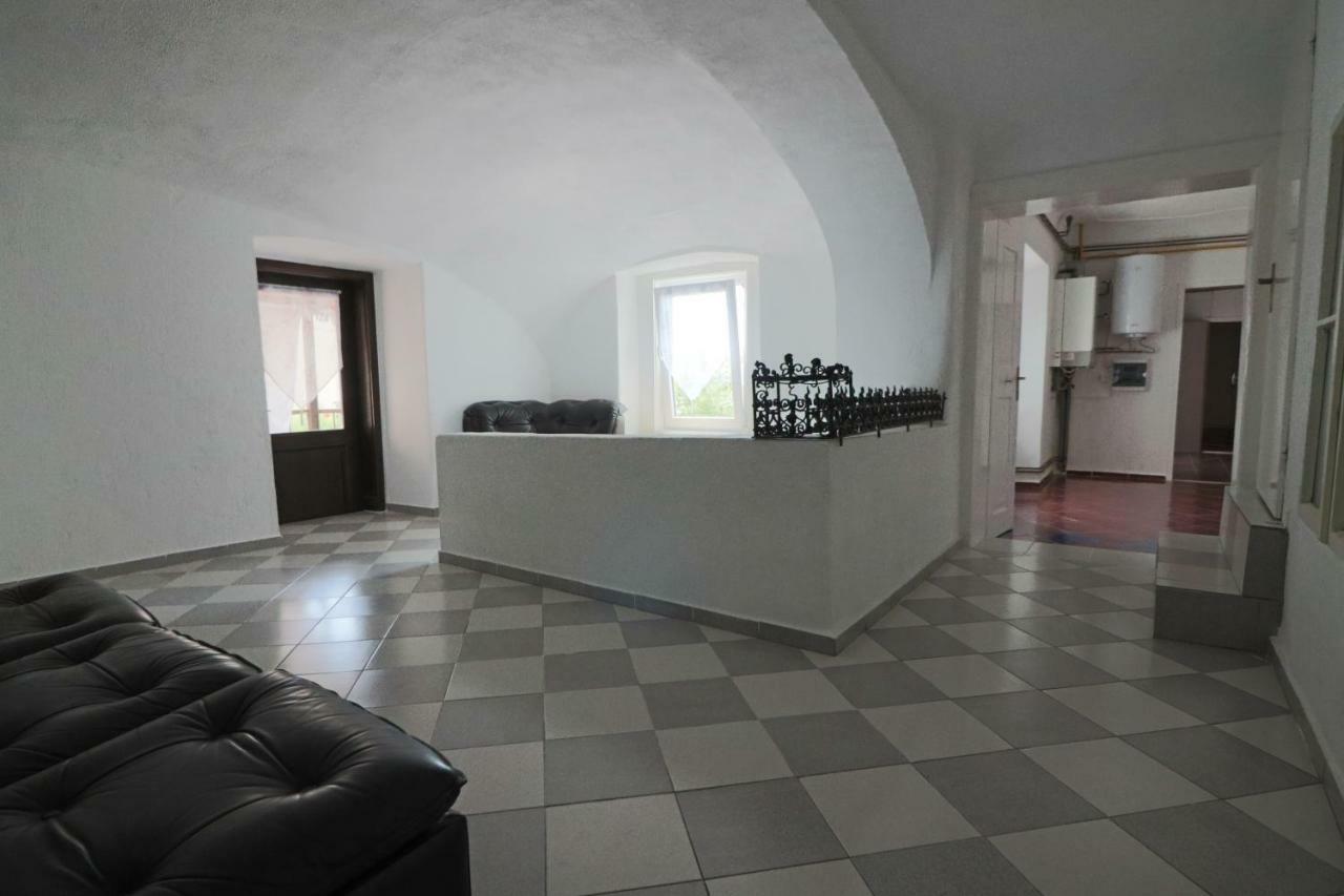 Guesthouse Veles 斯洛文斯卡比斯特里卡 外观 照片